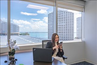 Photo of Office Space on SunTrust Building,777 Brickell Ave Brickell