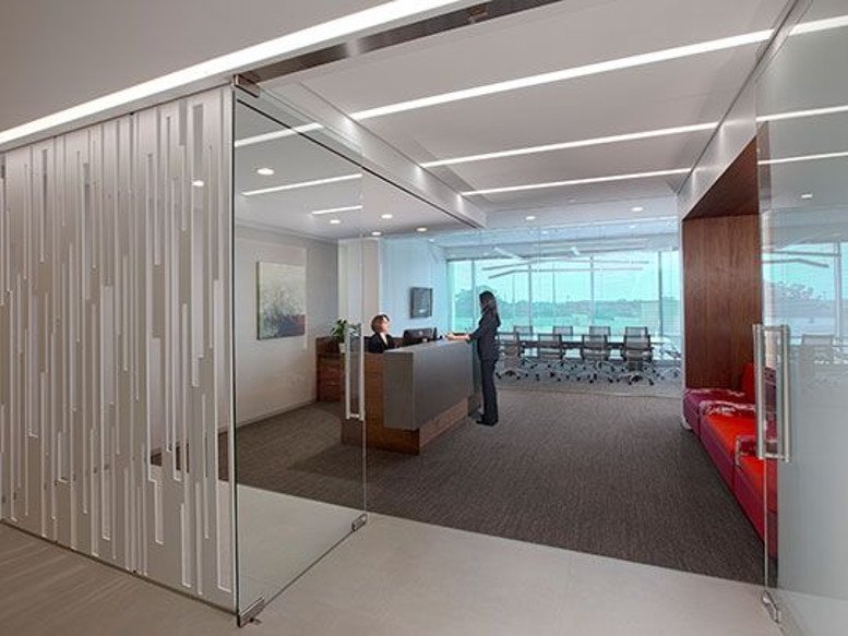 9711 Washingtonian Blvd Office Images