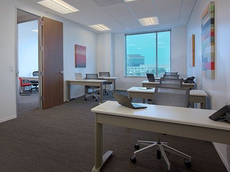 9711 Washingtonian Blvd Office Images