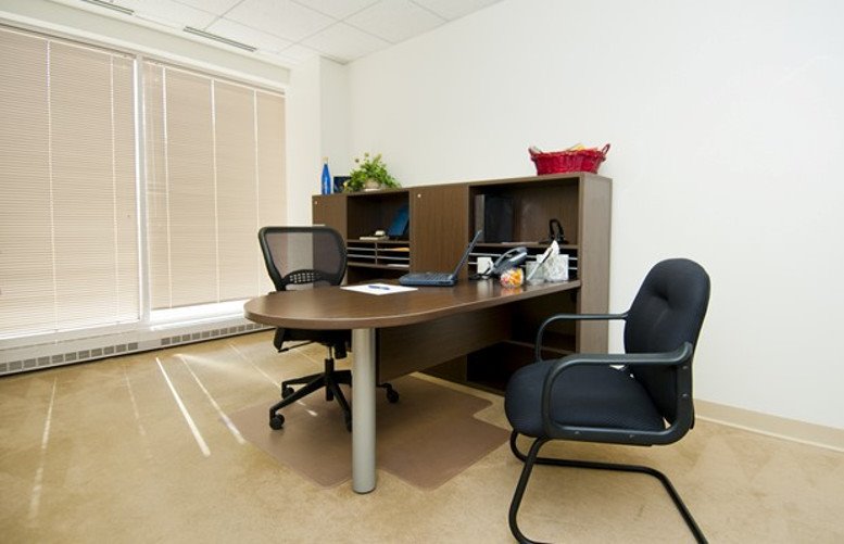 Tysons Dulles Plaza, 1420 Spring Hill Rd Office Images