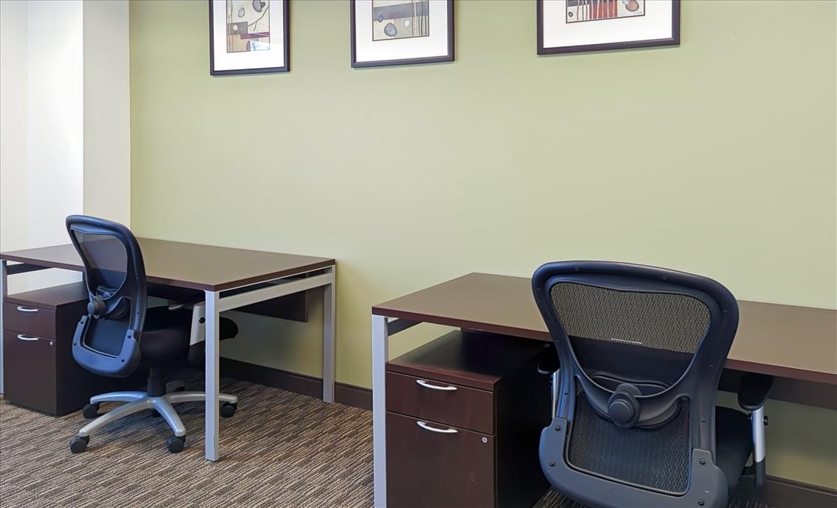 Office for Rent on SunTrust Plaza, 919 E Main St, 10th Fl, Central Office, Downtown Richmond 