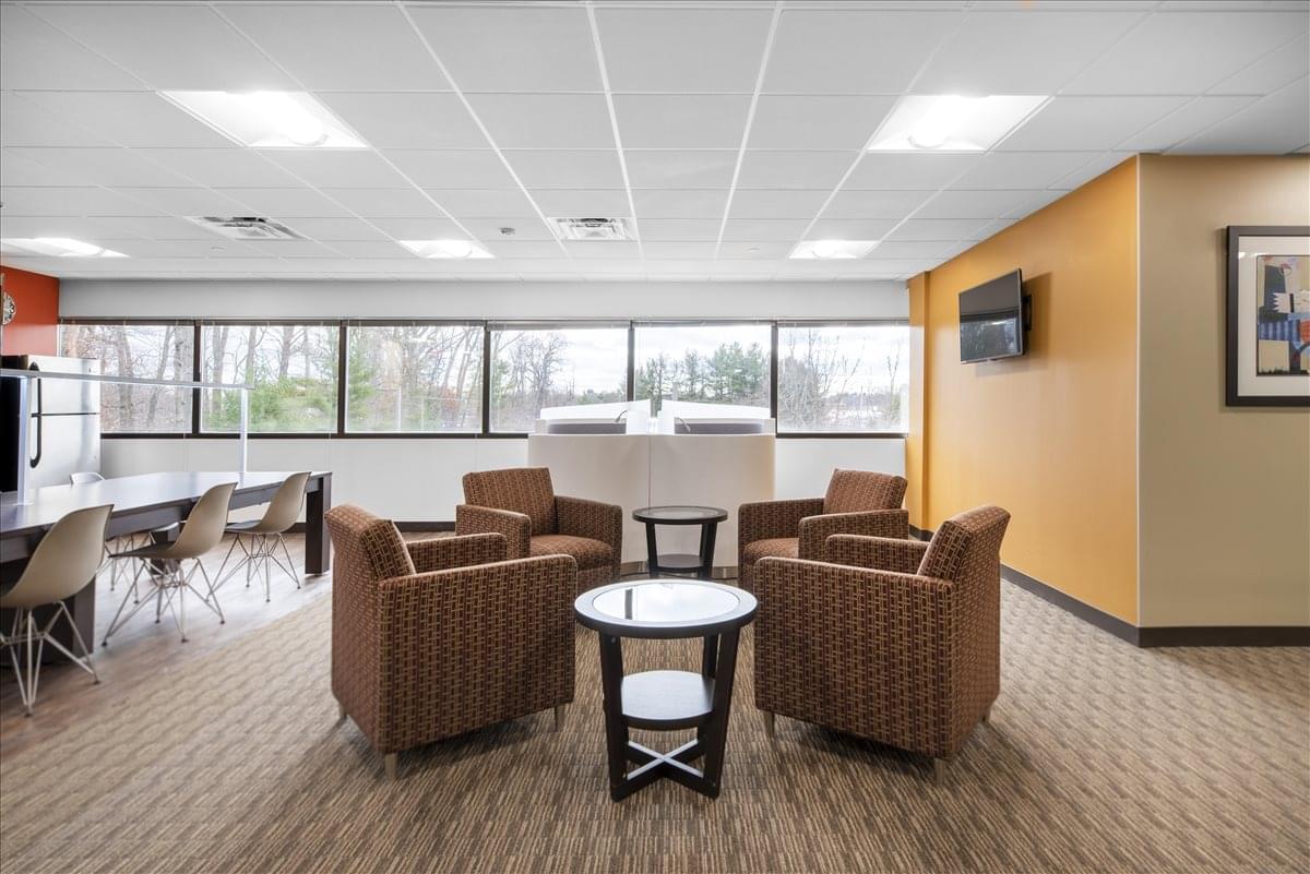360 Bloomfield Ave Office Space - Windsor