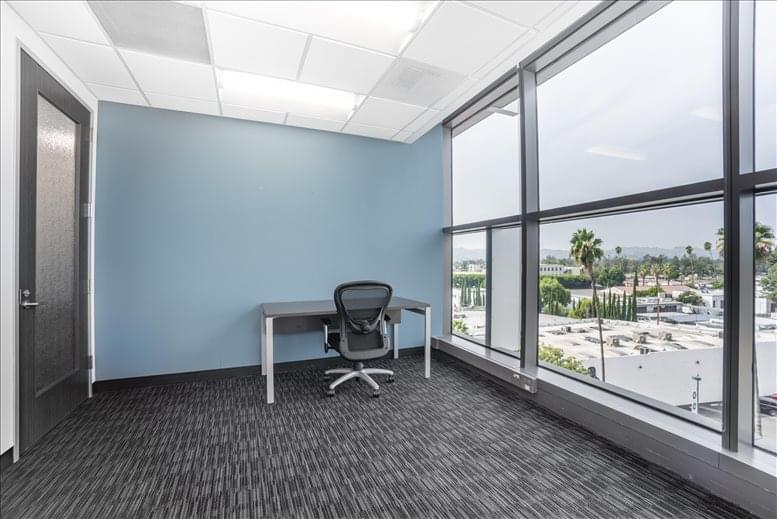 Picture of Lankershim Plaza, 5250 Lankershim Blvd, North Hollywood Office Space available in Los Angeles
