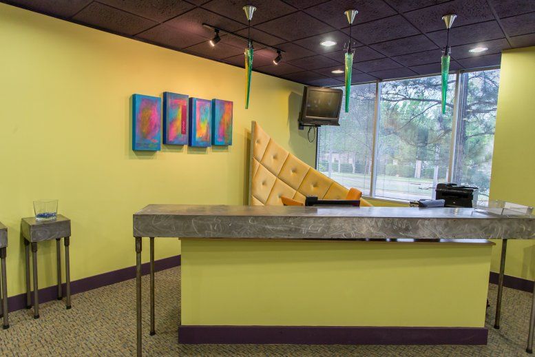 1001 S Dairy Ashford Rd Office Images