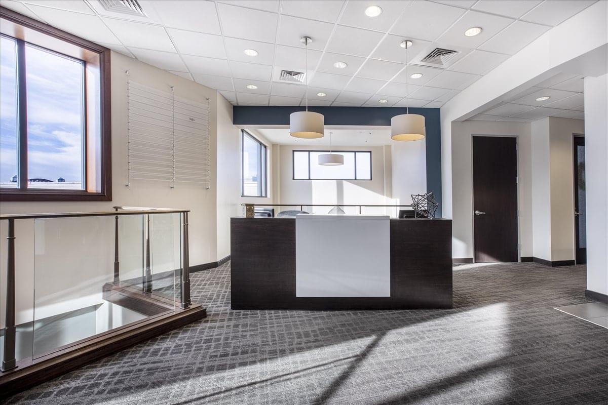 240 NE Pkwy Office Space - Farmington