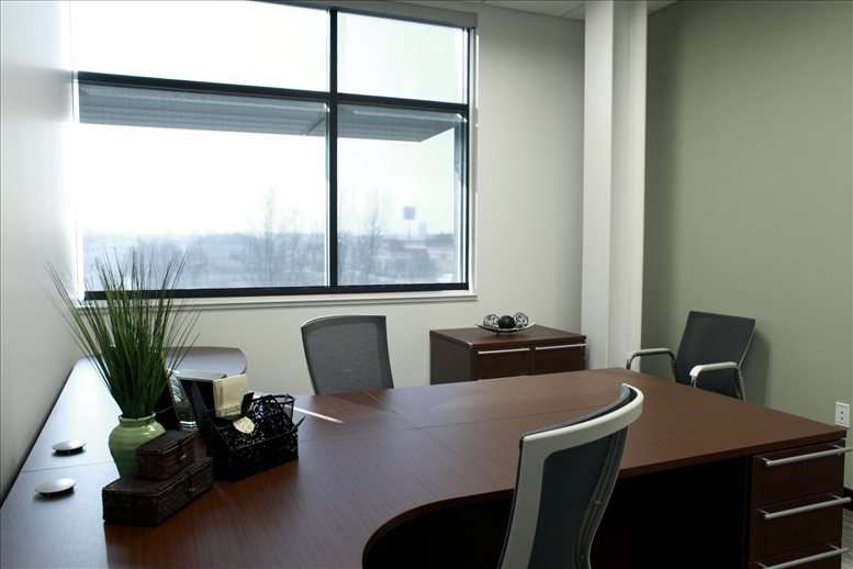 520 N Marketplace Dr, Centerville Office Images