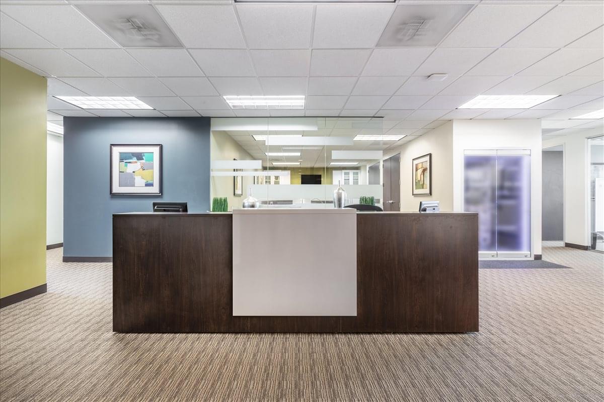 This is a photo of the office space available to rent on 325 Chestnut St, Market Street East, Center City