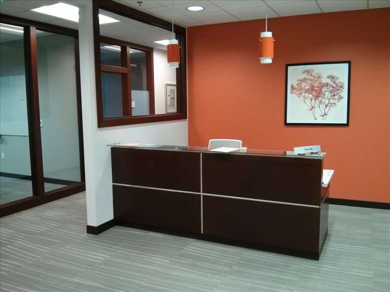 520 N Marketplace Dr, Centerville Office Images