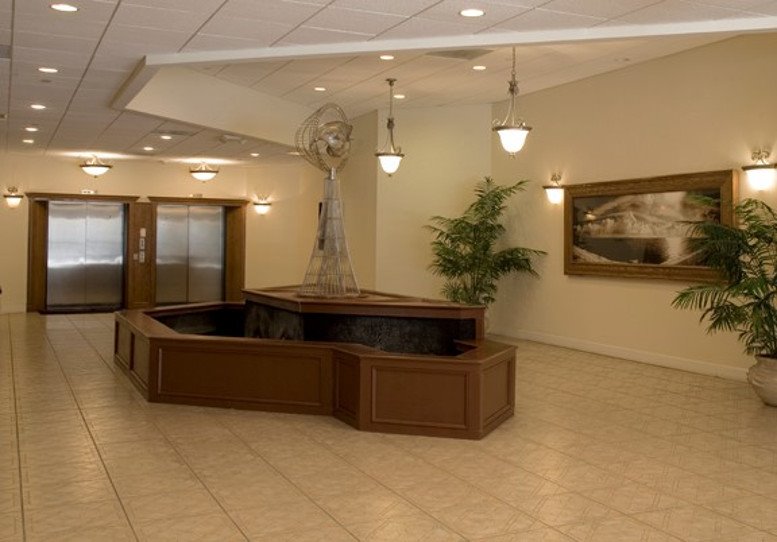 301 Clematis Street Office Images