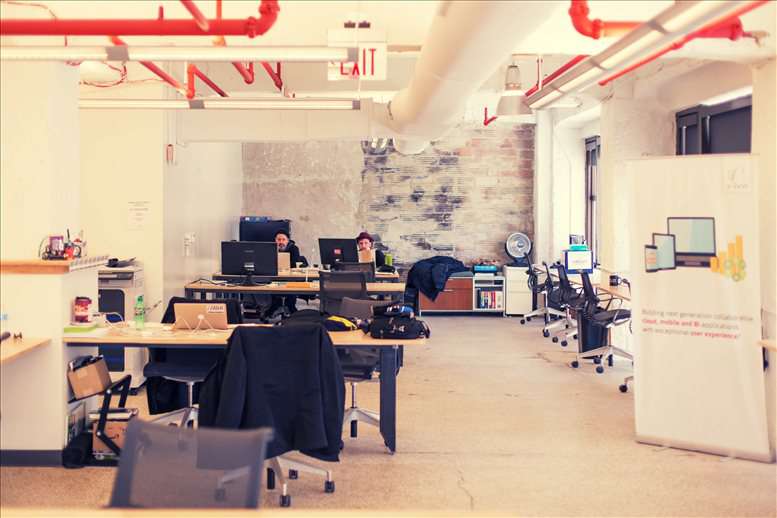 Broderick Tower available for companies in Detroit
