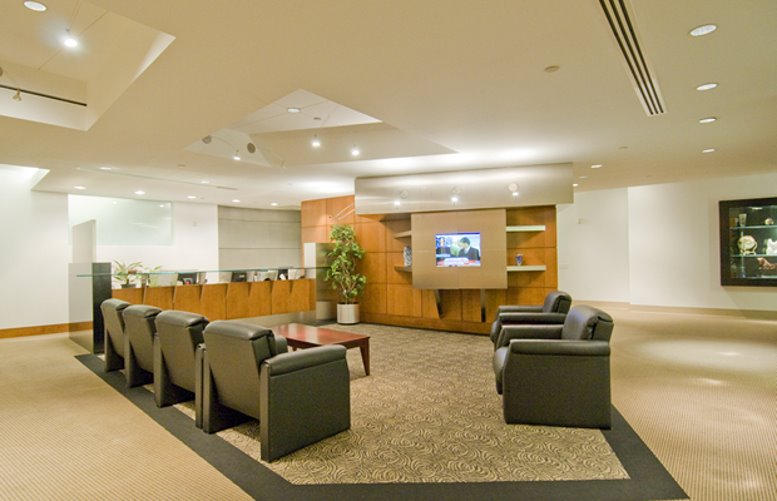 Ronald Regan Building, 1300 Pennsylvania Avenue NW Office Images