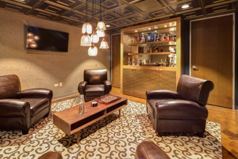 CNA Center, 333 S Wabash Ave, Downtown Office Images