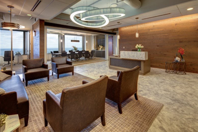 CNA Center, 333 S Wabash Ave, Downtown Office Images