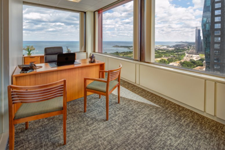 CNA Center, 333 S Wabash Ave, Downtown Office Images