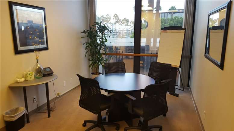 18662 MacArthur Boulevard Office Images