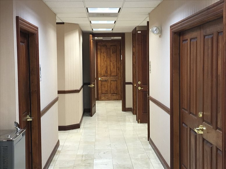 801 NE 167th St, Windward Office Images