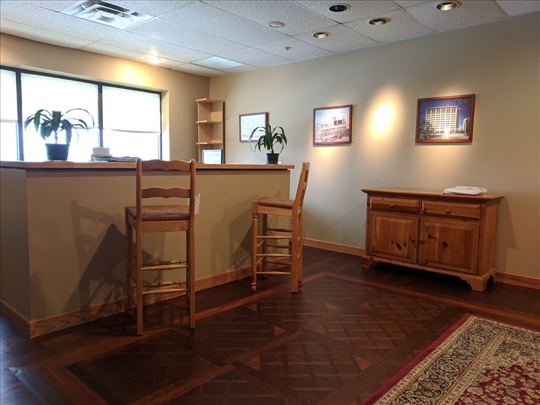 Picture of 1939 Waukegan Rd, Glenview Office Space available in Northfield