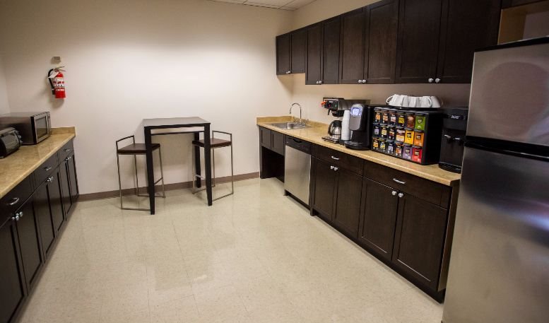 Dallas Love Field Airport, 8008 Herb Kelleher Way Office Images