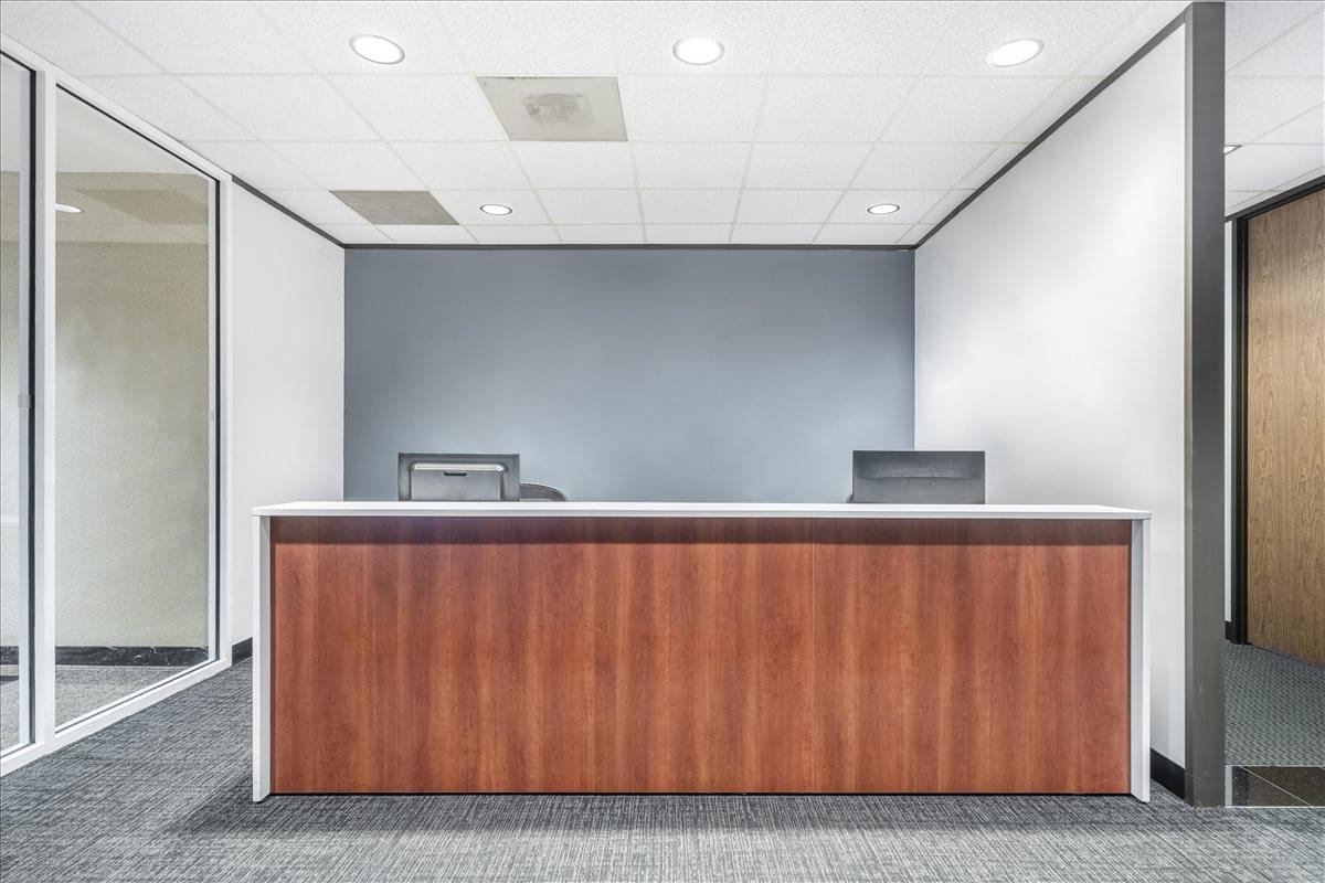 This is a photo of the office space available to rent on River Oaks Tower, 3730 Kirby Dr, Greenway Upper Kirby