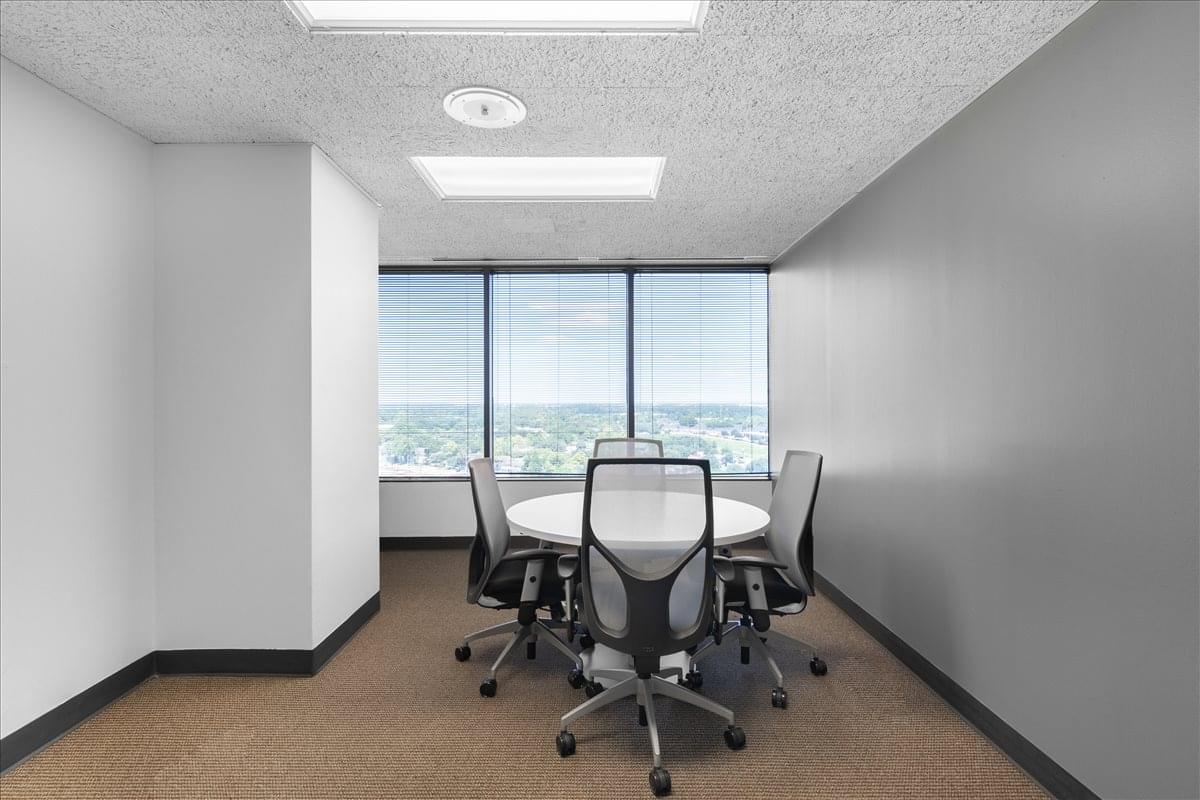 This is a photo of the office space available to rent on 363 North Belt, 363 North Sam Houston Pkwy E, Greater Greenspoint