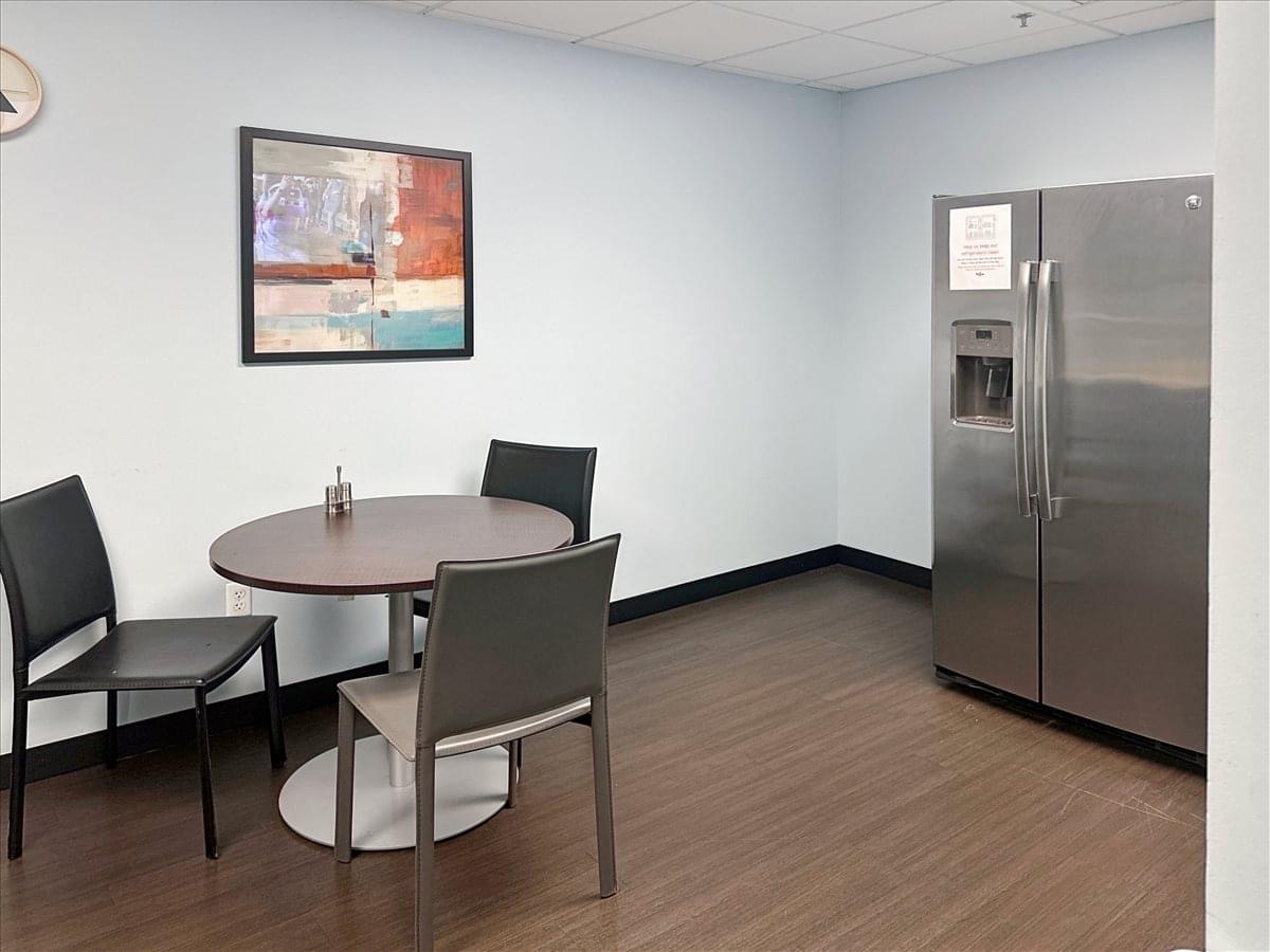 Office for Rent on One Michigan Avenue, 120 North Washington Square Lansing 