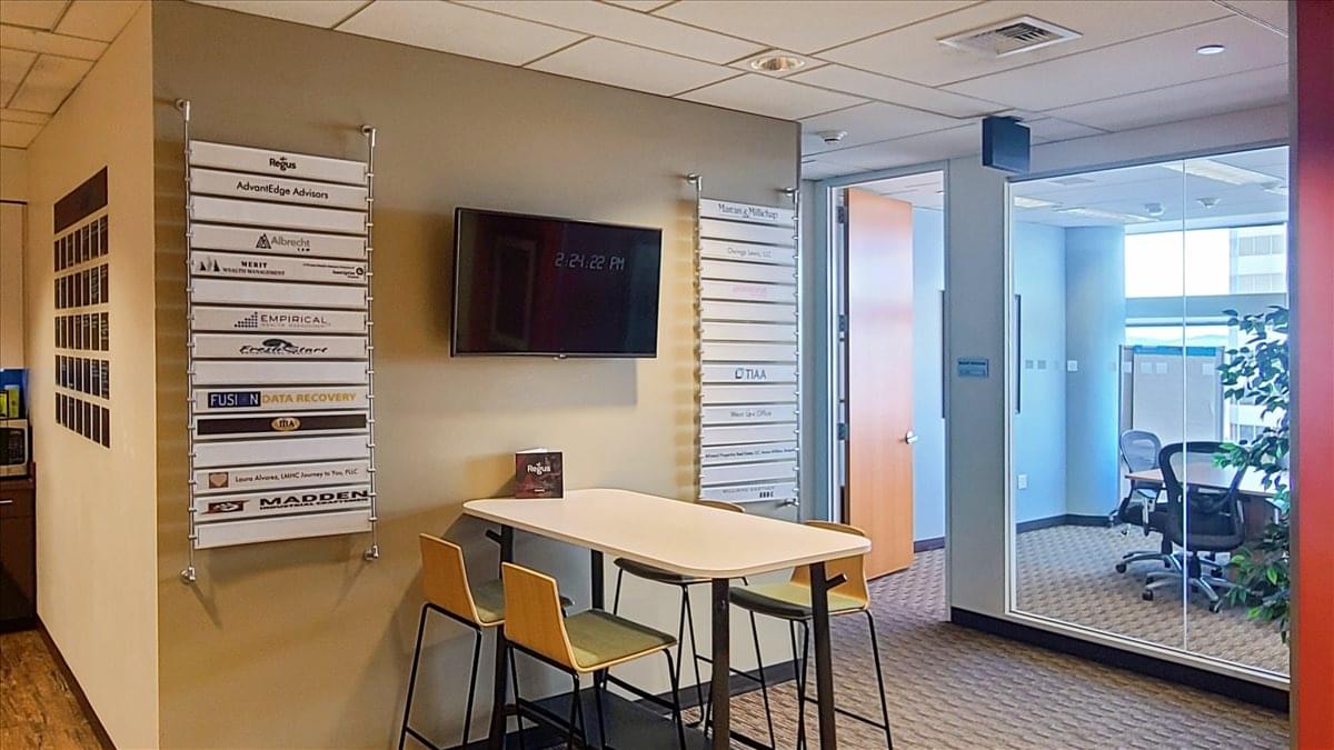 Wells Fargo Center, 601 West 1st Ave Office for Rent in Spokane 