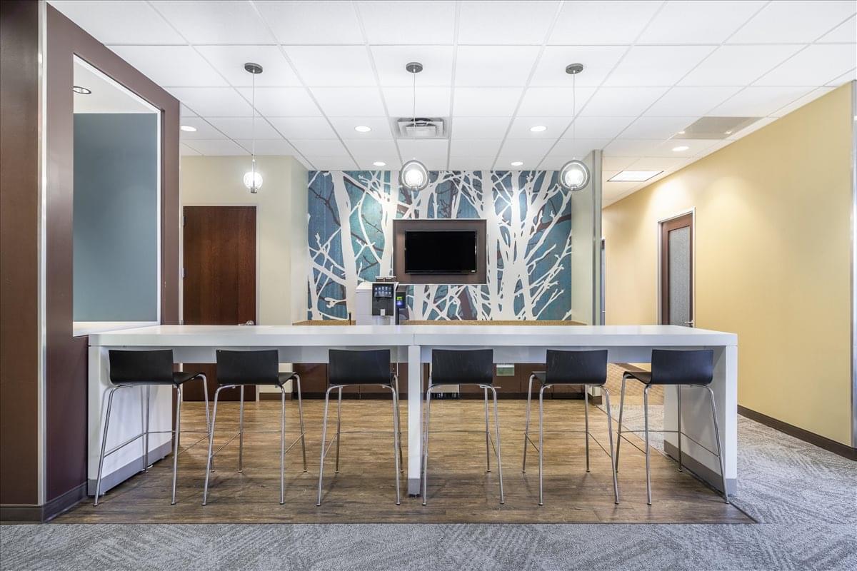 Photo of Office Space on 675 Town Square Blvd Garland 