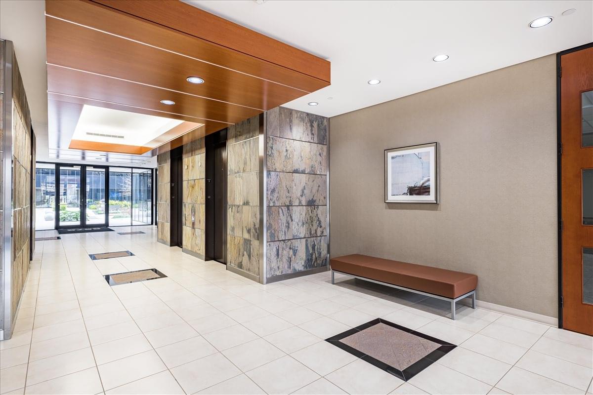 Photo of Office Space on 6575 West Loop South Bellaire 
