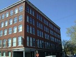 1300 W Belmont Ave available for companies in Lakeview