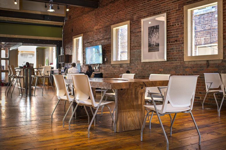 111 W Lewis St Office Images