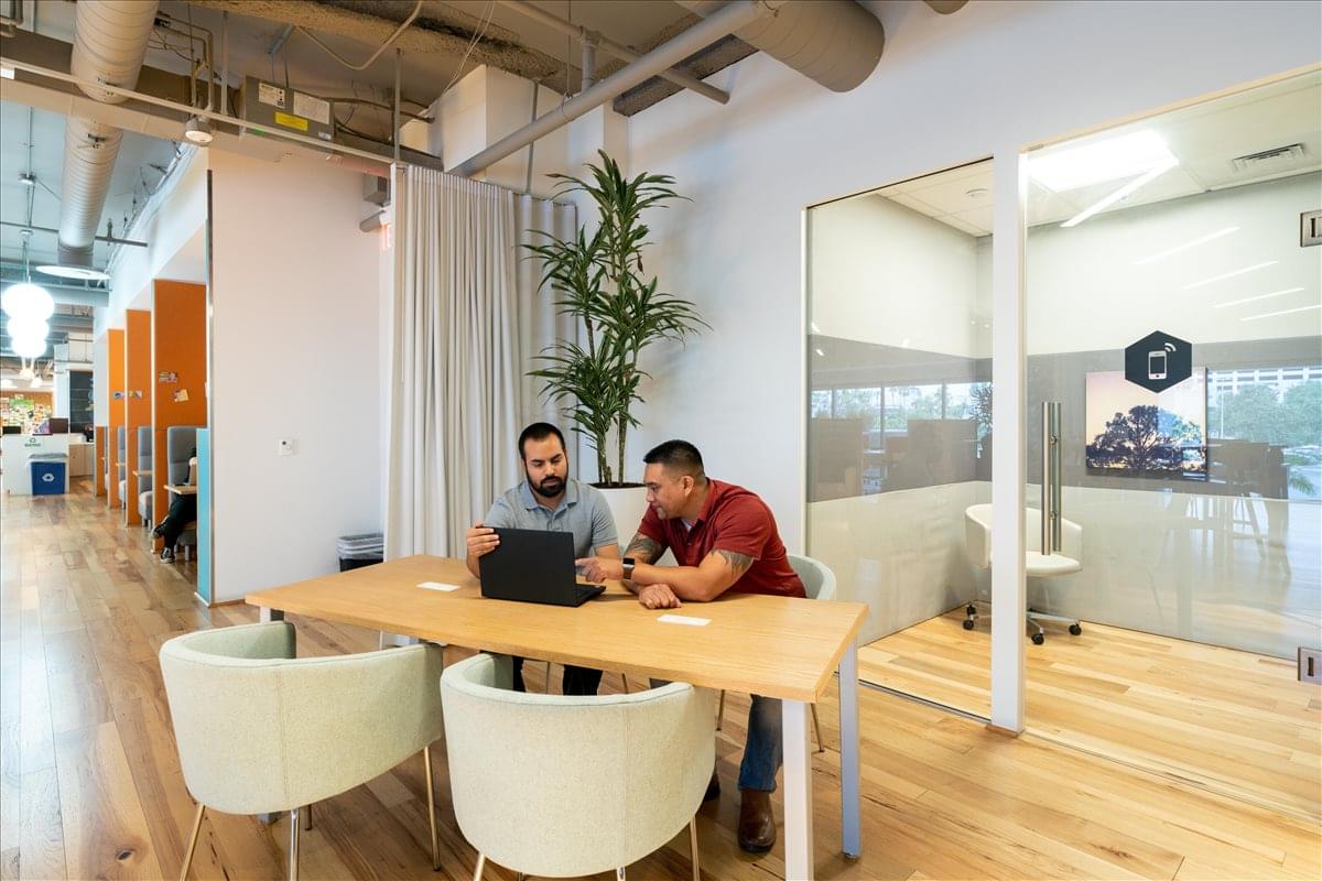 Picture of 145 S Fairfax Ave Office Space available in Los Angeles