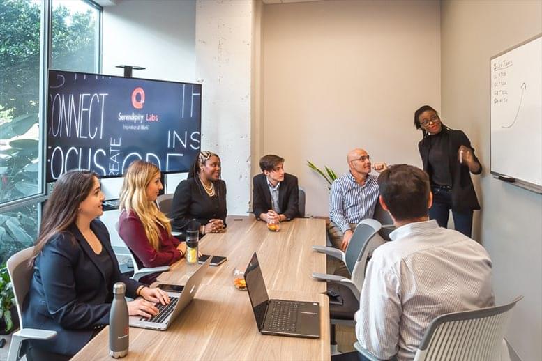 20807 Biscayne Blvd Office Images