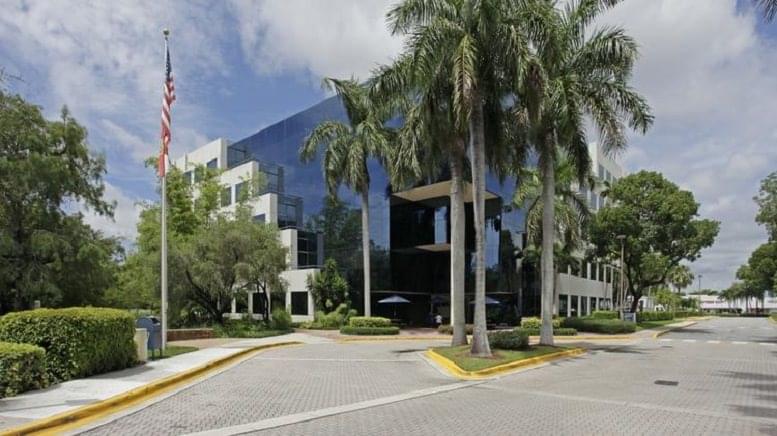 20807 Biscayne Blvd Office Images