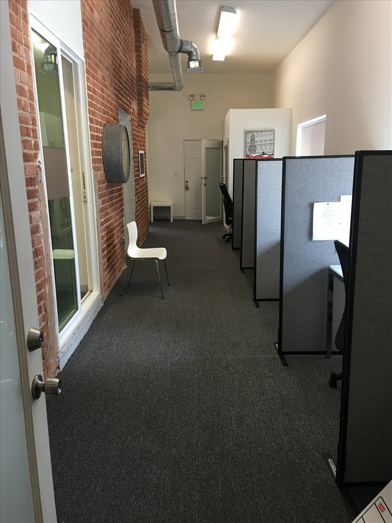 8252 1/2 Santa Monica Blvd Office Images