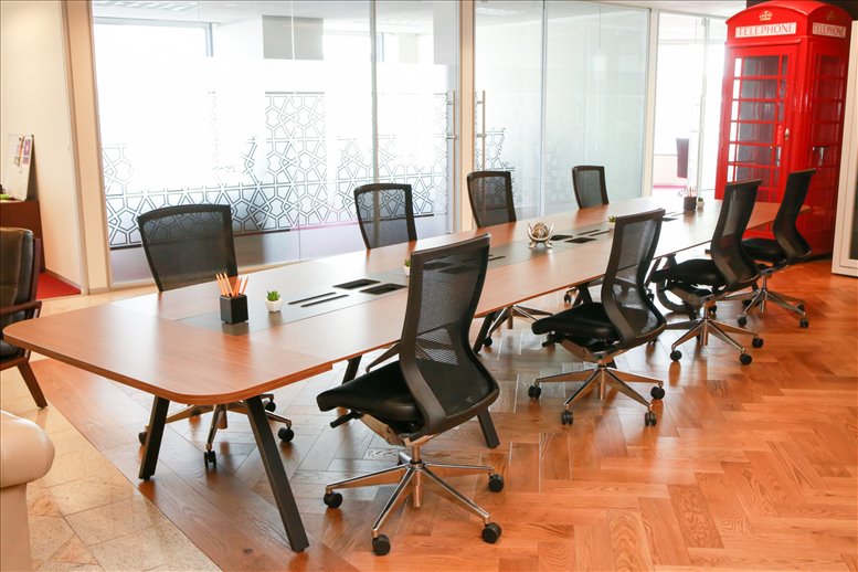 Figueroa At Wilshire, 601 S Figueroa St Office Images