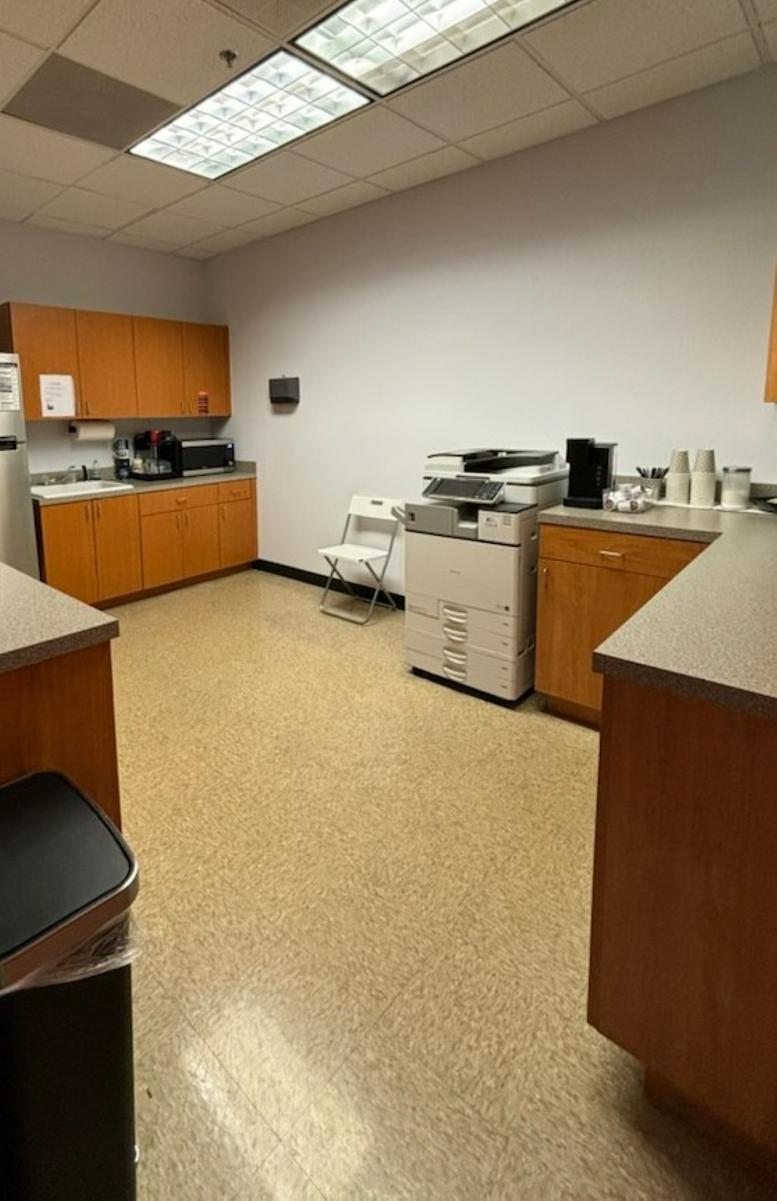Picture of Centennial Bank Building, 3902 Henderson Blvd Office Space available in Tampa