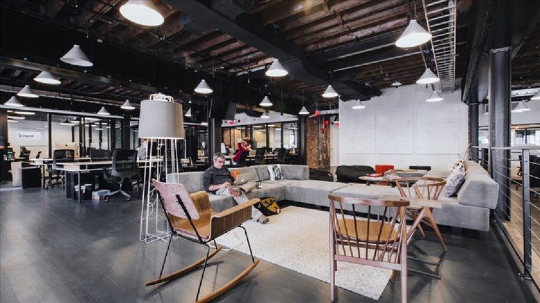 718 7th St NW Office Images