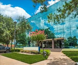 Photo of Office Space on Prosperity Bank Building,3934 Farm to Market 1960 Rd W Houston