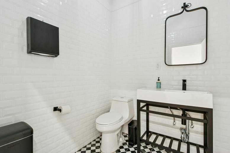 447 Broadway, 2nd Floor, Downtown, Manhattan Office for Rent in NYC 