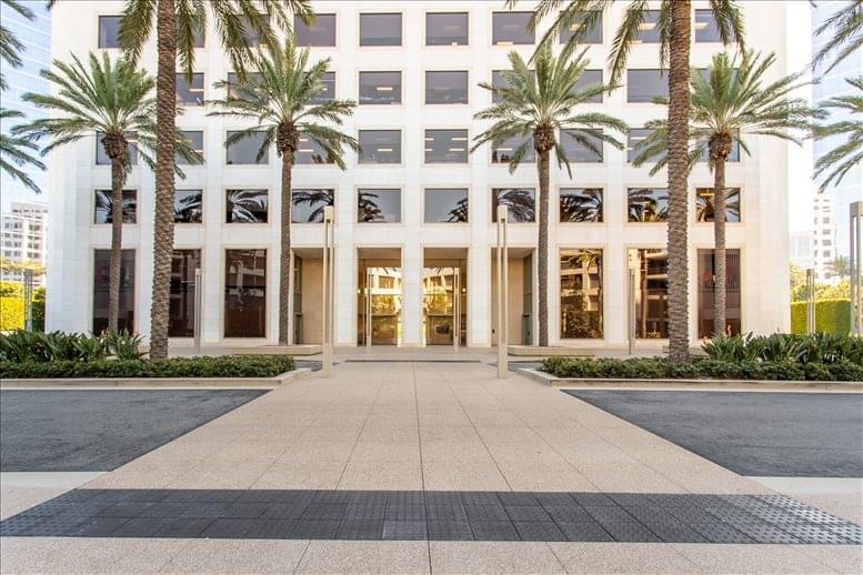 300 Spectrum Center Drive available for companies in Irvine