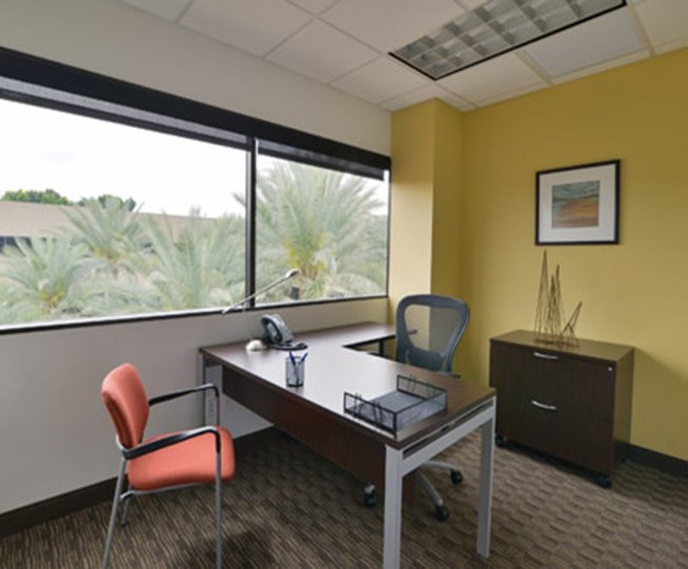 Camelback Square, 6991 E Camelback Rd, Downtown Office for Rent in Scottsdale 