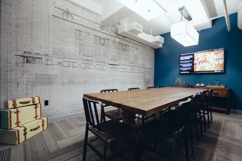 Pioneer Place, 700 SW Fifth Avenue Office Images