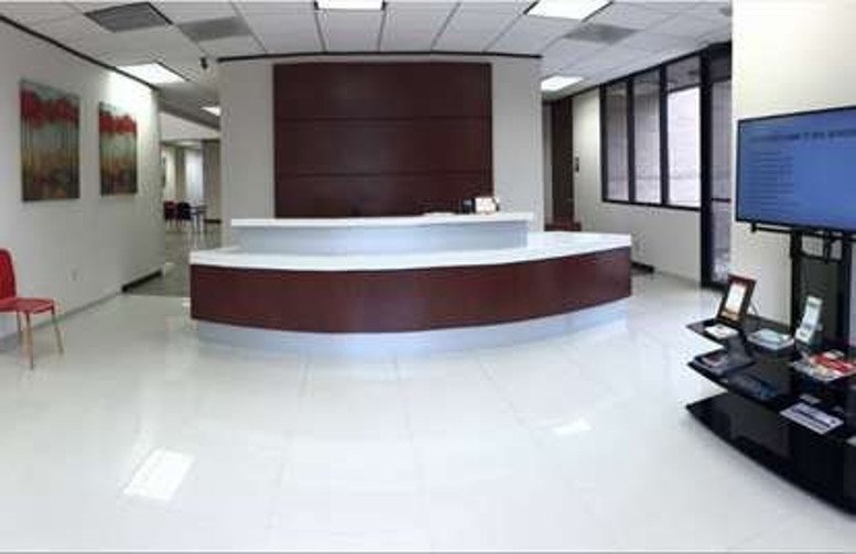 535 E Fernhurst Dr, Katy Office Images