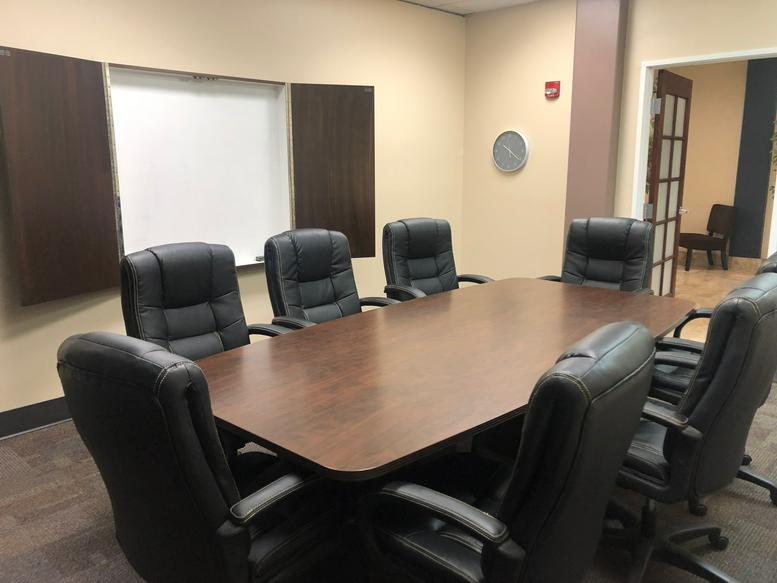 6424 East Greenway Parkway, #100 Office Images