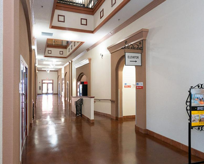 1500 North Main Street Office Images