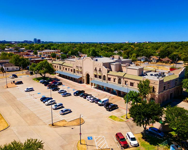 1500 North Main Street Office Images