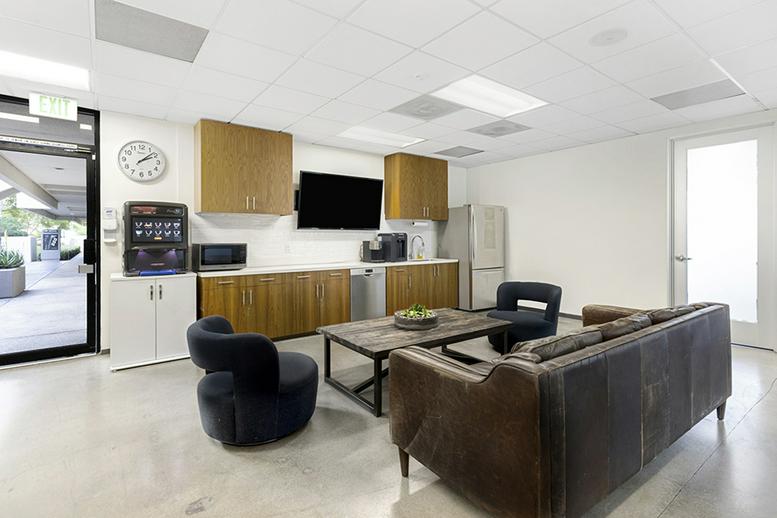 Photo of Office Space available to rent on Gateway Plaza, 120 Newport Center Dr, Newport Beach