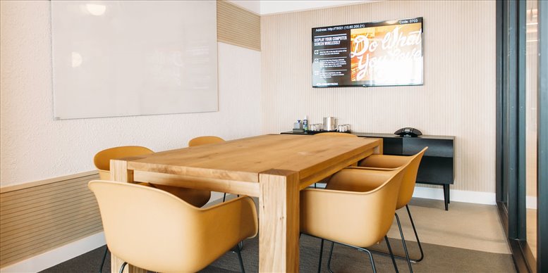 Chase Tower available for companies in Austin