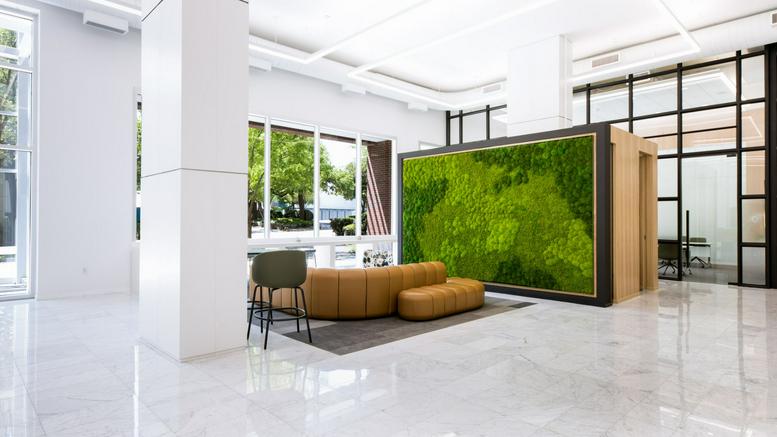 Regency Plaza, 3710 Rawlins St, 14th Fl, Oak Lawn Office for Rent in Dallas 