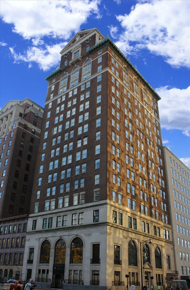 The Stark Building available for companies in Hartford